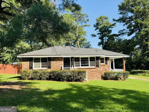 246 Bruce ST