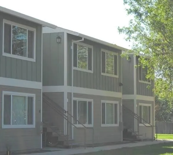 3195 Briarwood Drive Anderson, CA 96007