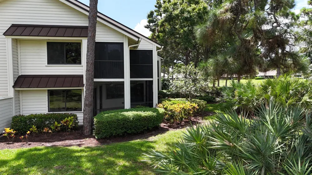 6434 SE Brandywine Court #Apt 105 Stuart, FL 34997