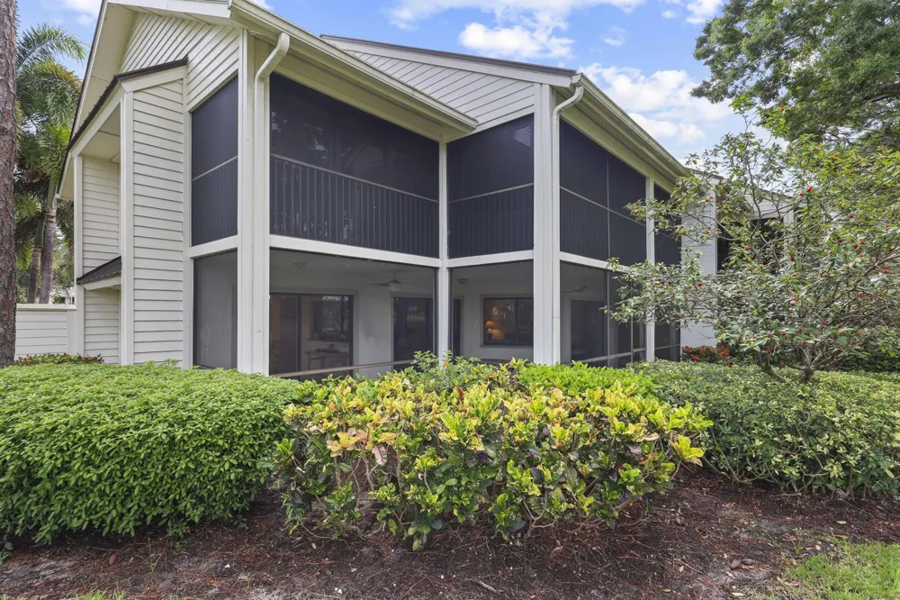 6434 SE Brandywine Court #Apt 105 Stuart, FL 34997