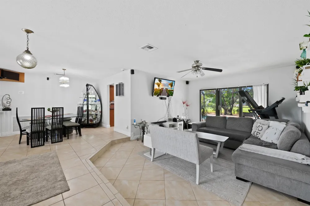 6320 SW 4TH PLACE Margate, FL 33068