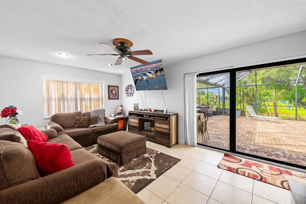6320 SW 4TH PLACE Margate, FL 33068