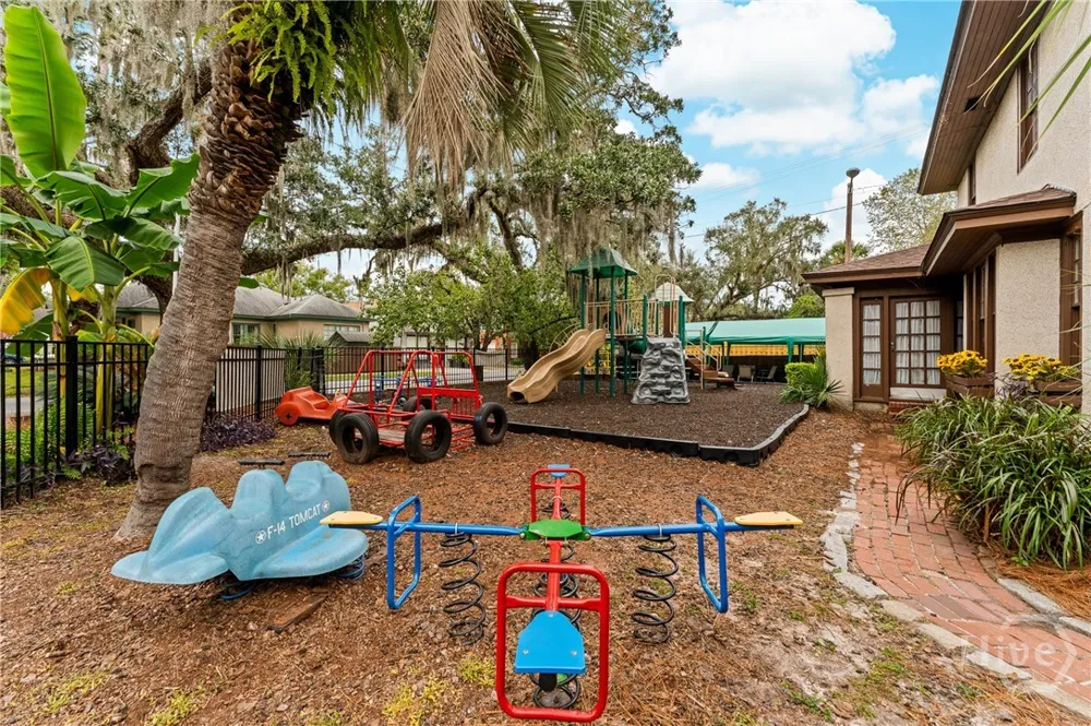 1106 E 48th Street Savannah, GA 31404