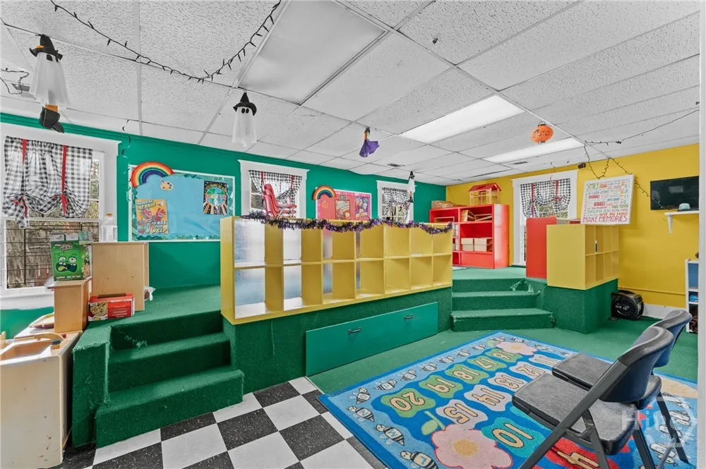 1106 E 48th Street Savannah, GA 31404