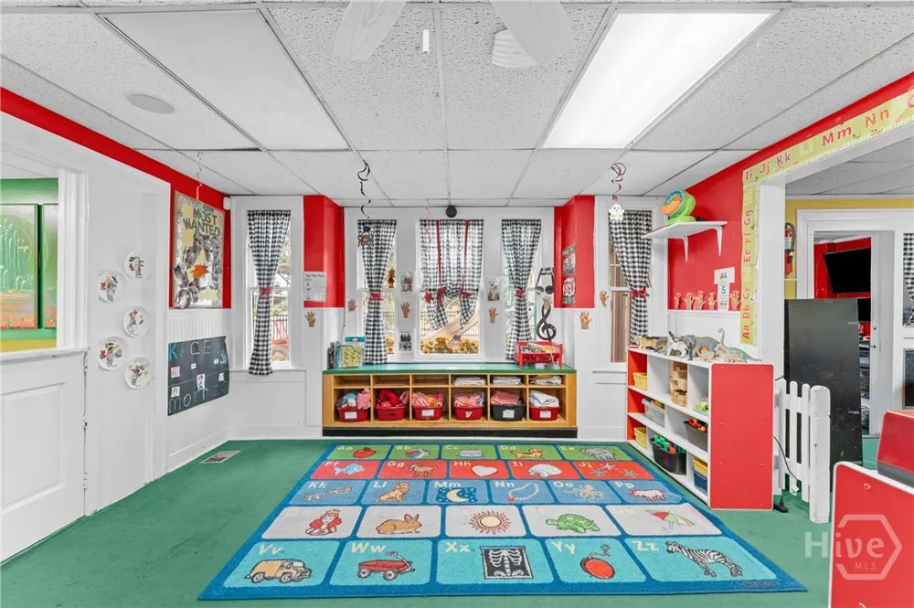 1106 E 48th Street Savannah, GA 31404