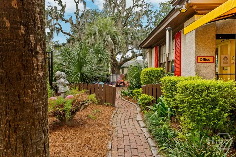 1106 E 48th Street Savannah, GA 31404