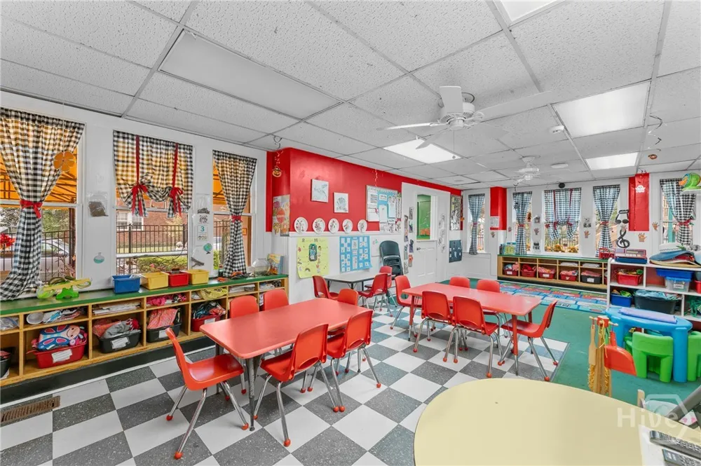 1106 E 48th Street Savannah, GA 31404