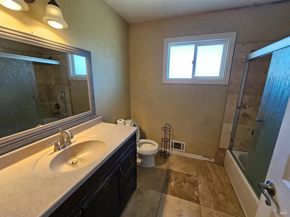 300 Diehl Way Pittsburg, CA 94565