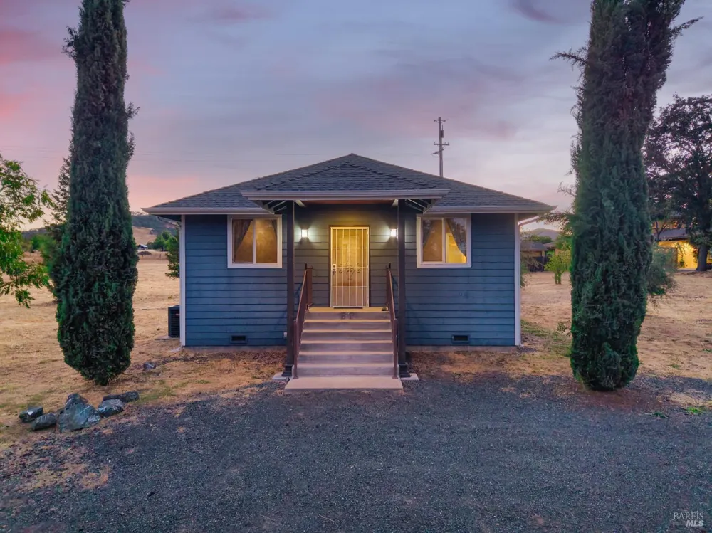3345 Ackley Road Lakeport, CA 95453