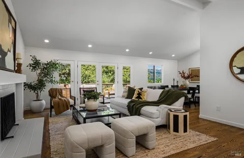 431 Oak Mesa Drive