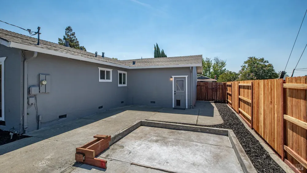 1542 Henry Street Fairfield, CA 94533