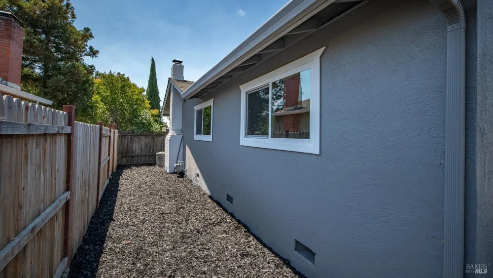 1542 Henry Street Fairfield, CA 94533
