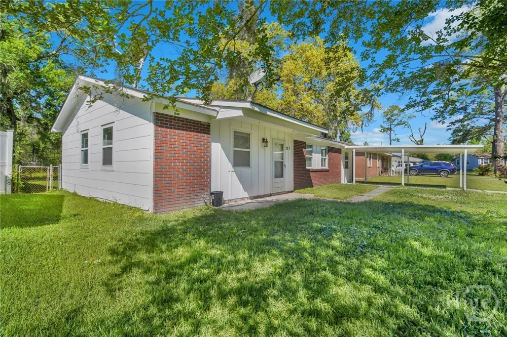 321 Byck Avenue Garden City, GA 31408