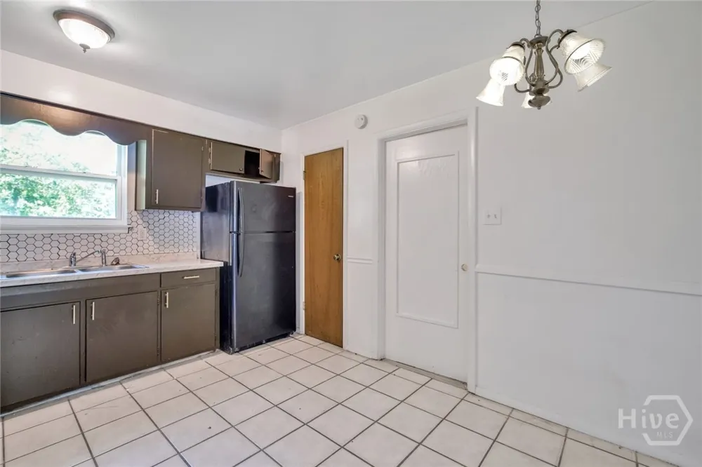 321 Byck Avenue Garden City, GA 31408