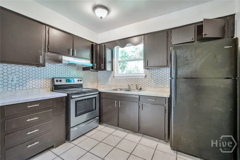 321 Byck Avenue Garden City, GA 31408