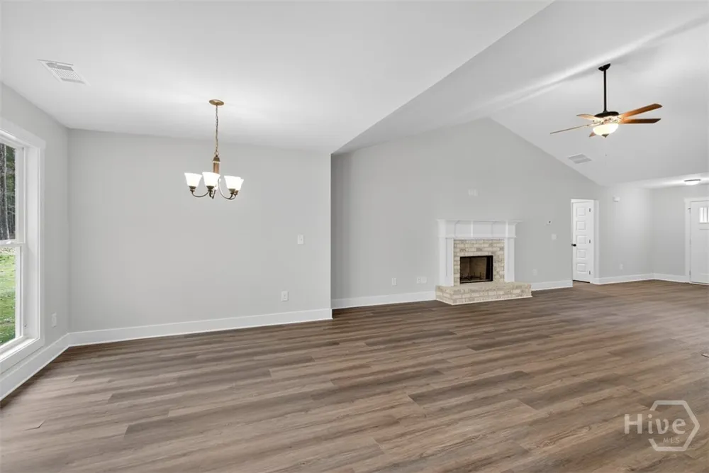 412 Seashell Court #15 Statham, GA 30666