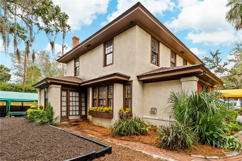 1106 E 48th Street Savannah, GA 31404
