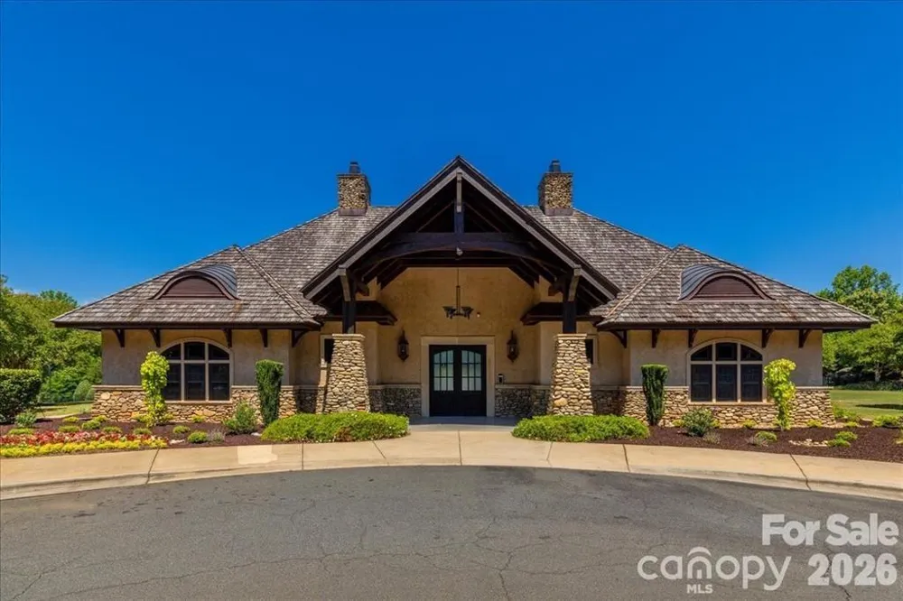 519 Meadow Sweet Lane Waxhaw, NC 28173