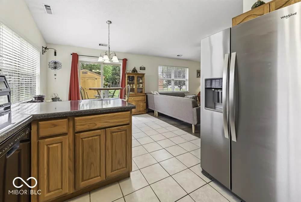 35 Morningside Court Whiteland, IN 46184