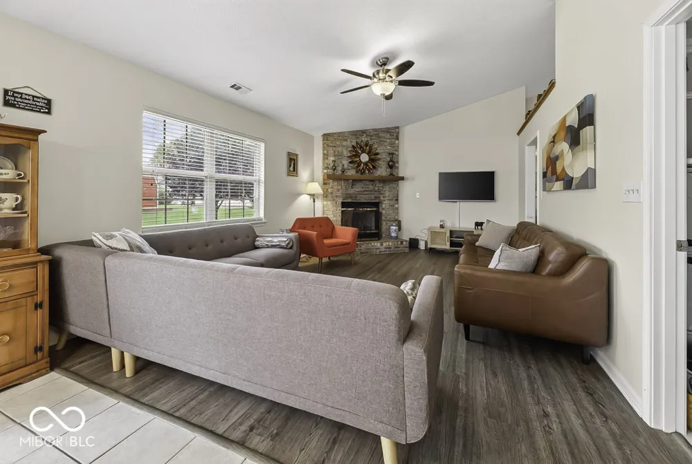 35 Morningside Court Whiteland, IN 46184