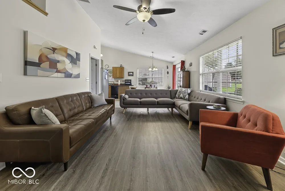 35 Morningside Court Whiteland, IN 46184