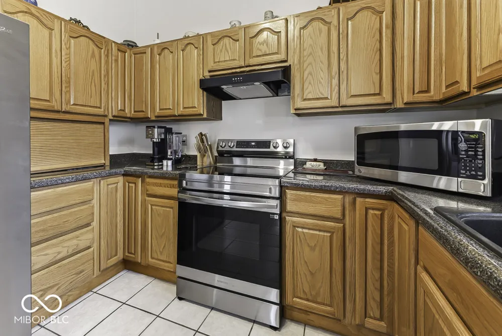 35 Morningside Court Whiteland, IN 46184
