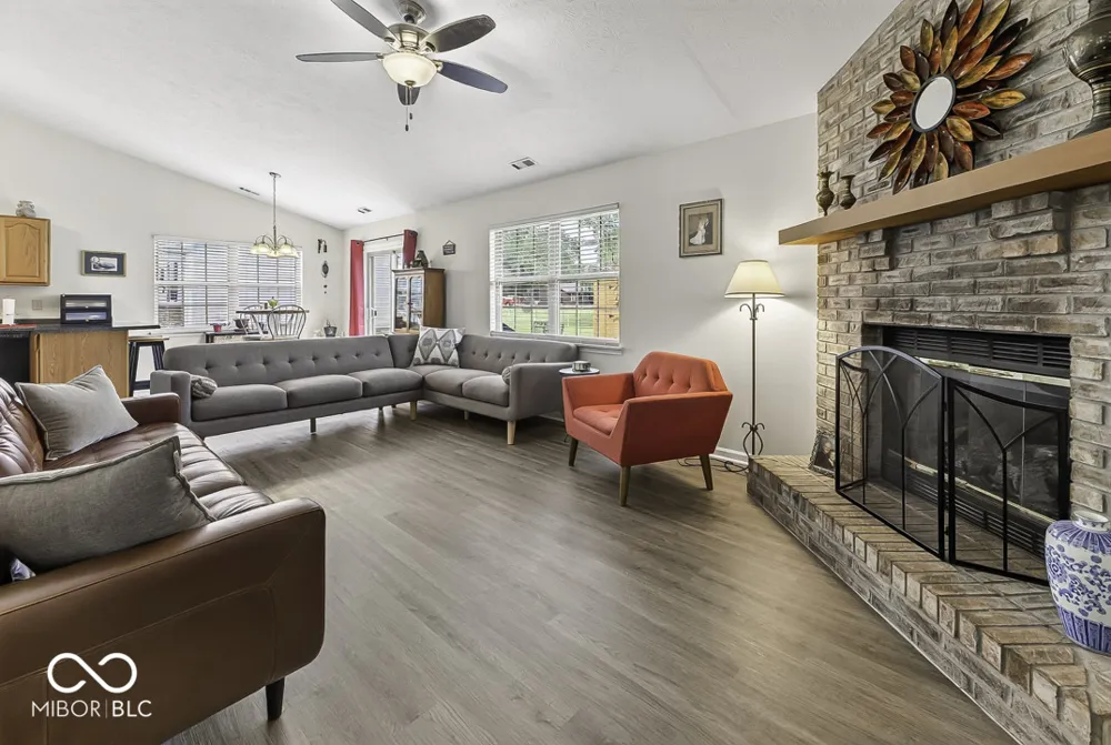 35 Morningside Court Whiteland, IN 46184