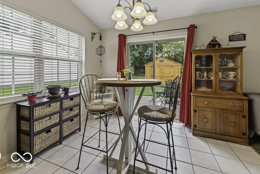 35 Morningside Court Whiteland, IN 46184