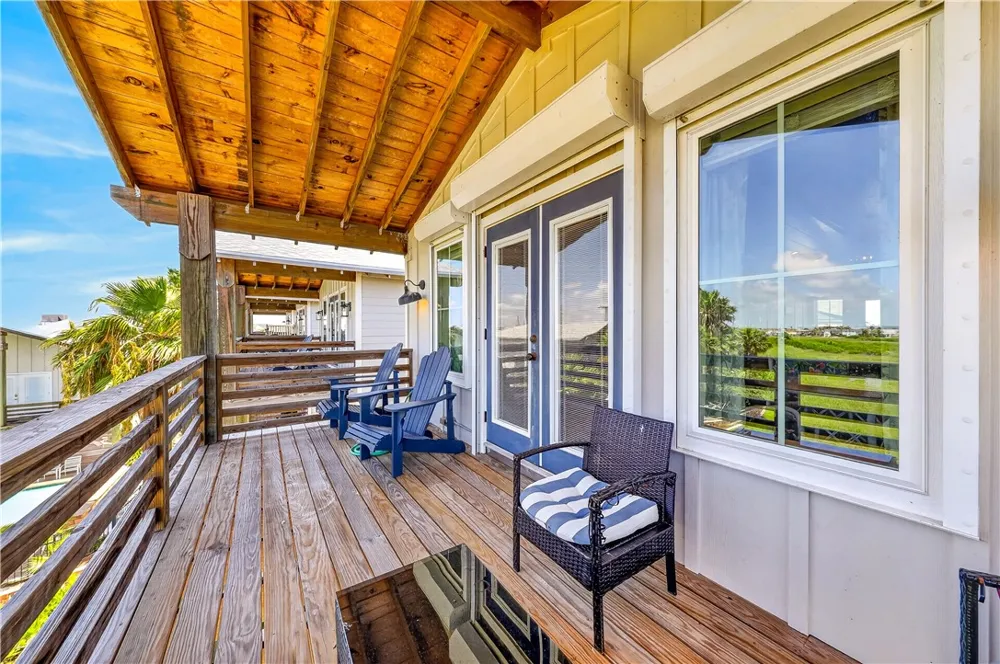 1014 State Highway 361 Port Aransas, TX 78373