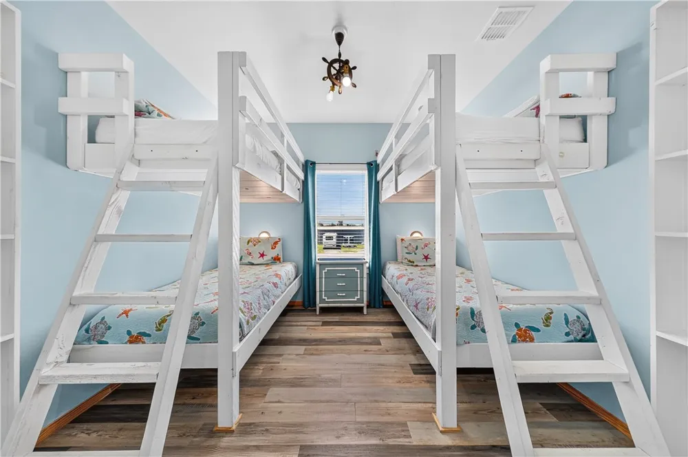 1014 State Highway 361 Port Aransas, TX 78373