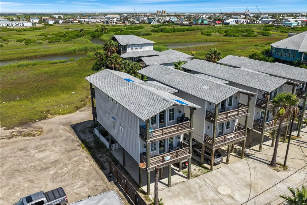 1014 State Highway 361 Port Aransas, TX 78373