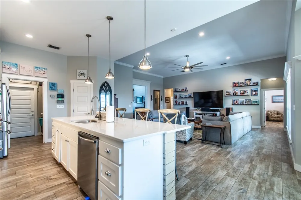 15422 Dyna Street Corpus Christi, TX 78418