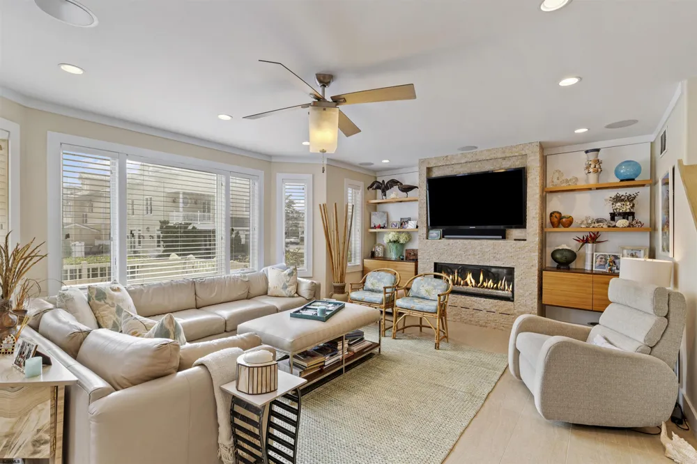 103 S Andover Ave Margate, NJ 08402