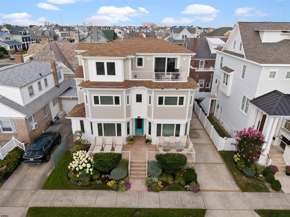 103 S Andover Ave Margate, NJ 08402