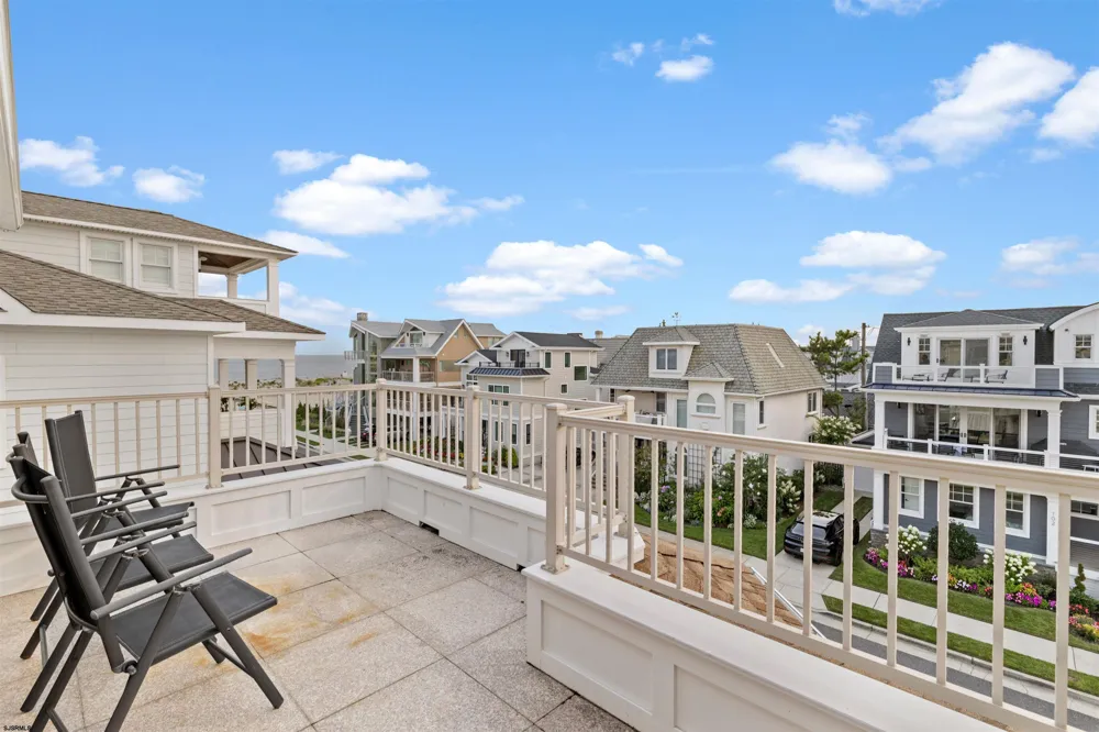 103 S Andover Ave Margate, NJ 08402
