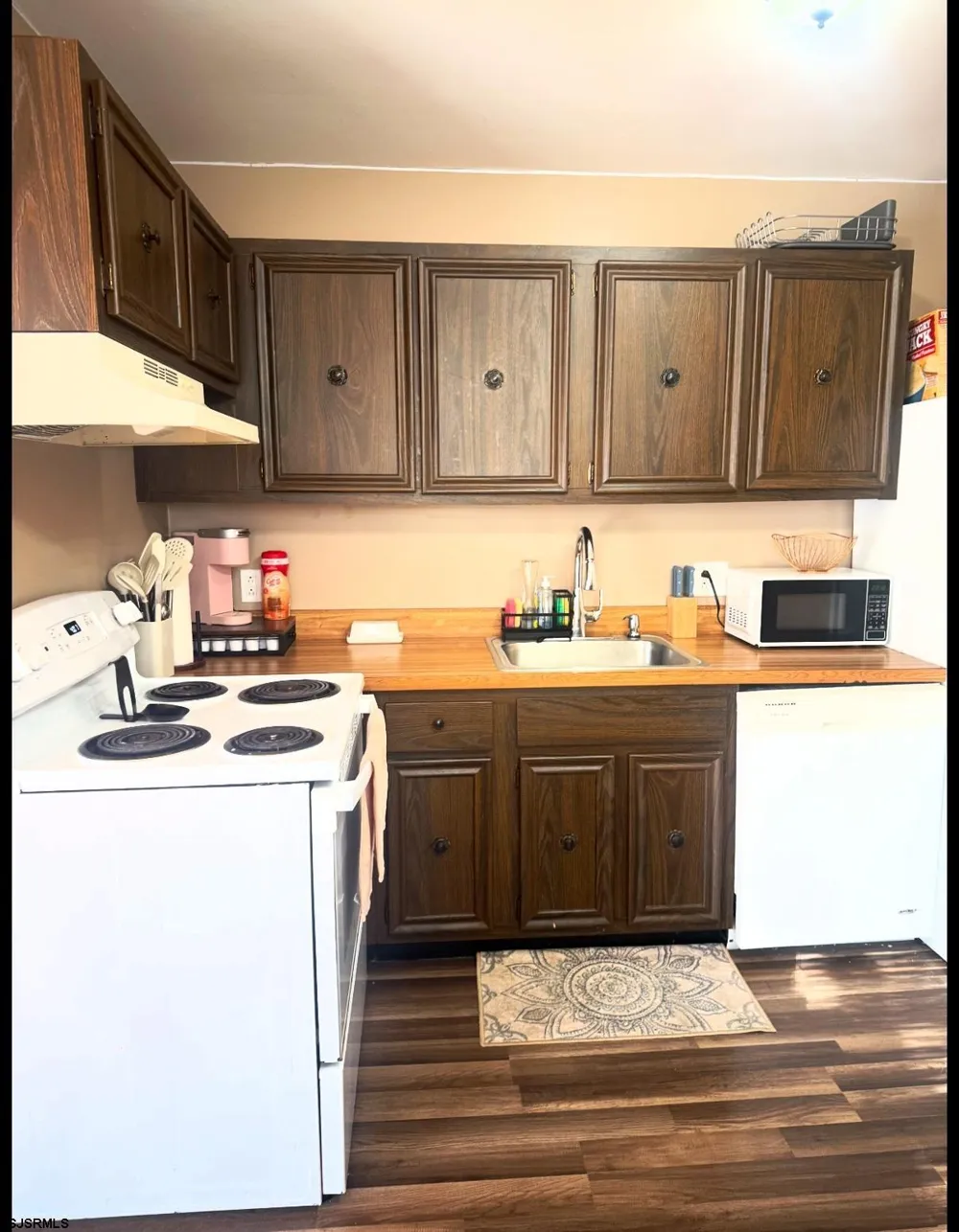 66 B Old Egg Harbor Road Road Egg Harbor Township, NJ 08234