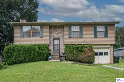899 Timberwood Drive