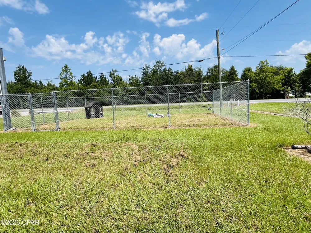 15225 NW County Road 274 Altha, FL 32421