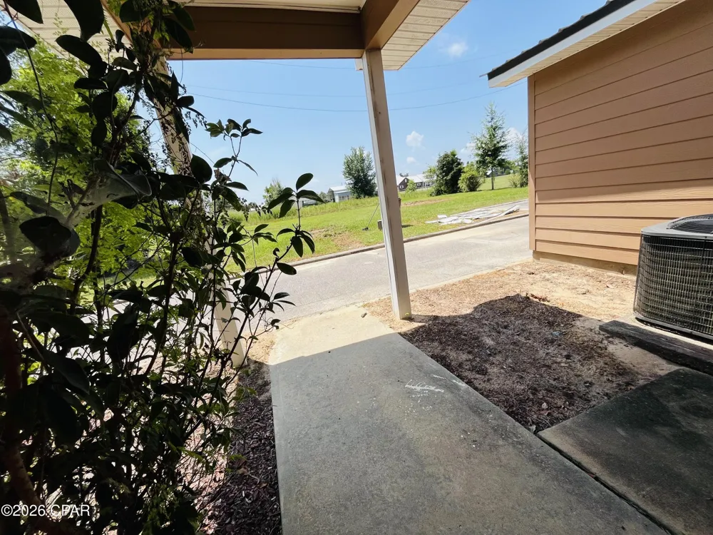 15225 NW County Road 274 Altha, FL 32421