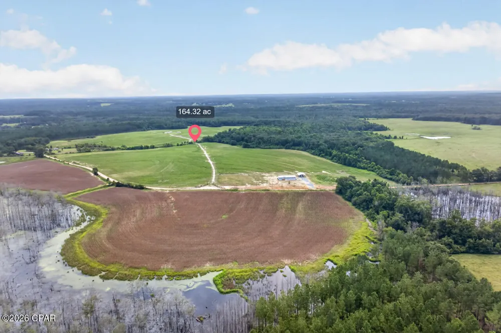 1279 Gavin Road Bonifay, FL 32425
