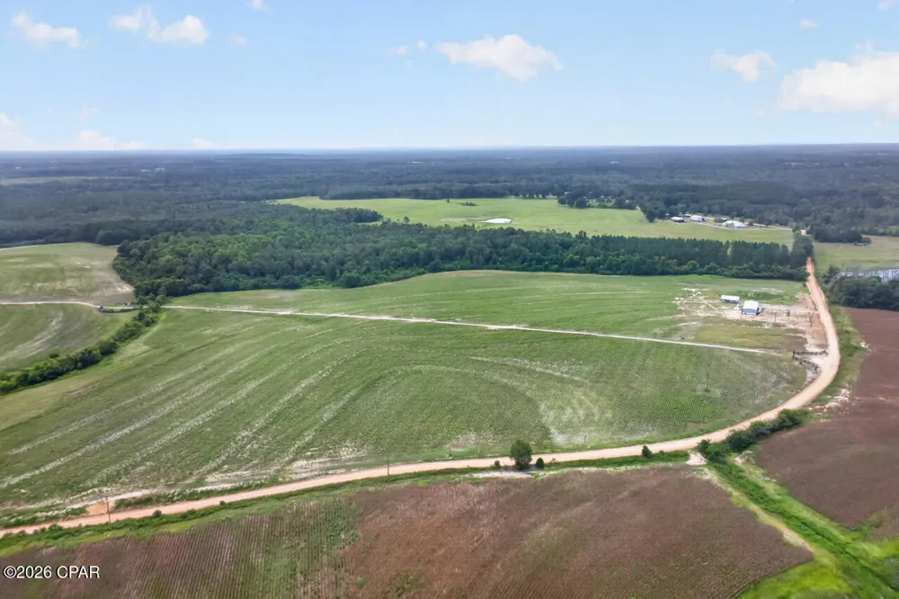1279 Gavin Road Bonifay, FL 32425