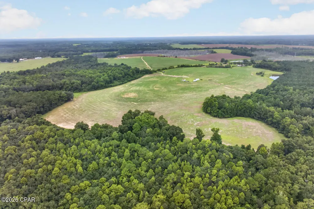 1279 Gavin Road Bonifay, FL 32425