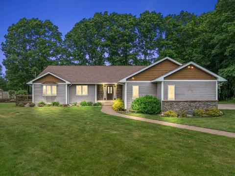 805 W Moore Road
