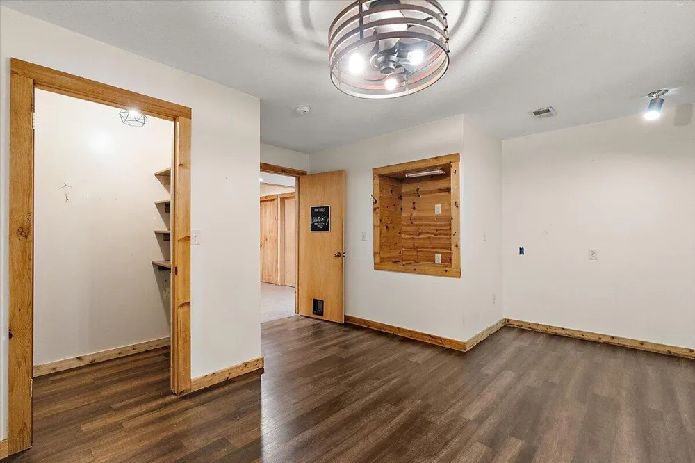 805 W Moore Road Grant, MI 49327
