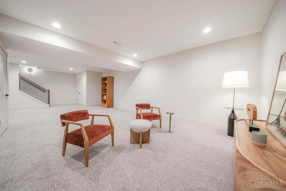 1232 Normandy Rue Clearcreek, OH 45458