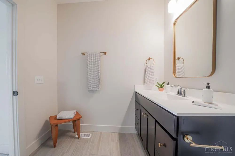 1232 Normandy Rue Clearcreek, OH 45458