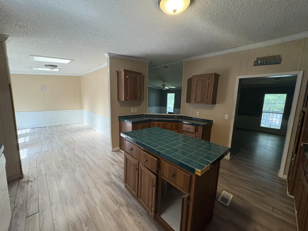 447 Shadowland Drive Graysville, TN 37338