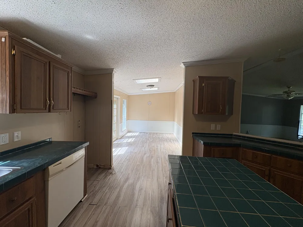447 Shadowland Drive Graysville, TN 37338