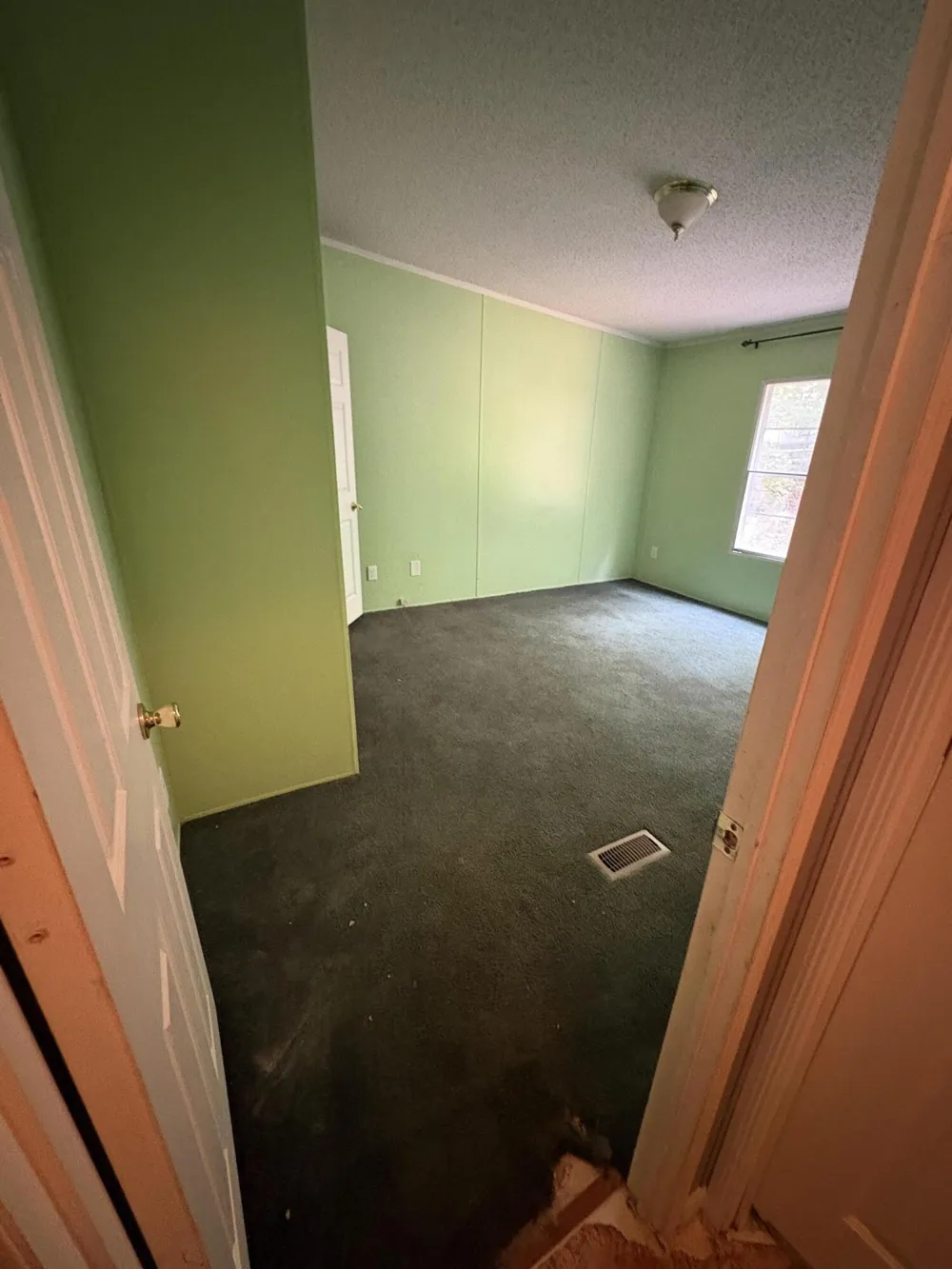 447 Shadowland Drive Graysville, TN 37338