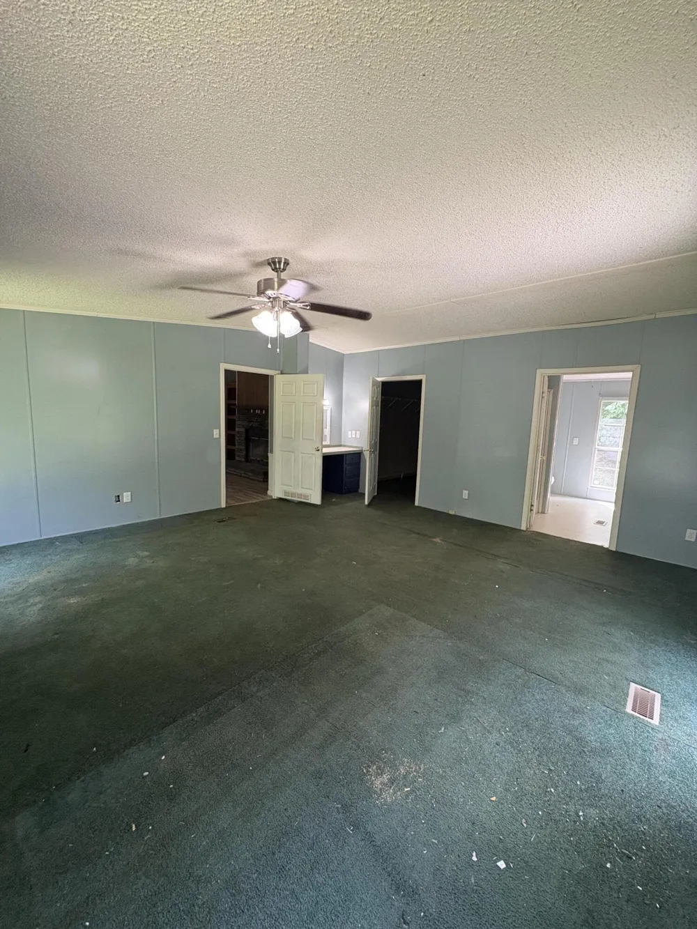 447 Shadowland Drive Graysville, TN 37338